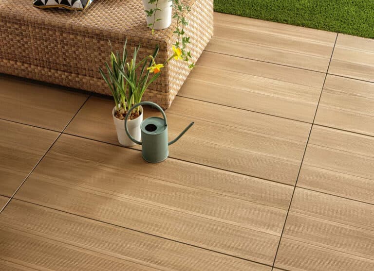Carrelage extérieur antidérapant en dalles style Decking 40x120 cm MOOST