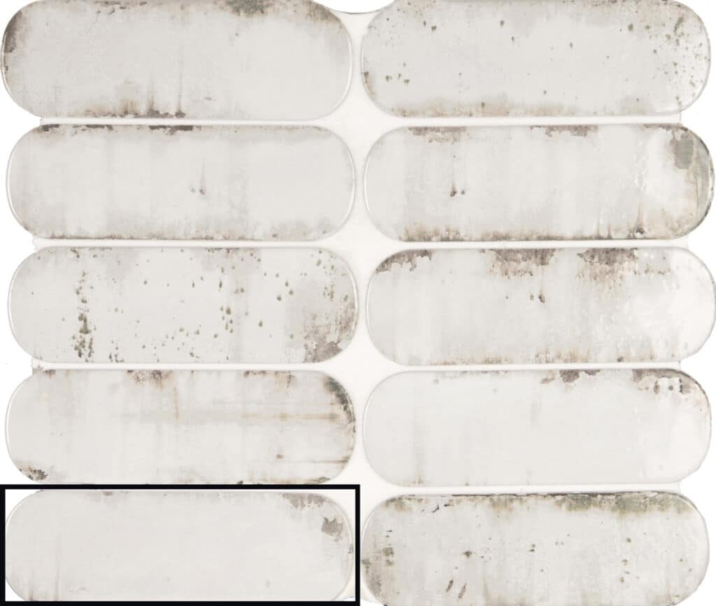 Carrelage clair effet métal oxydé format brique arrondie 5x15 cm pour crédence murale salle de bain cuisine ou chambre style industriel