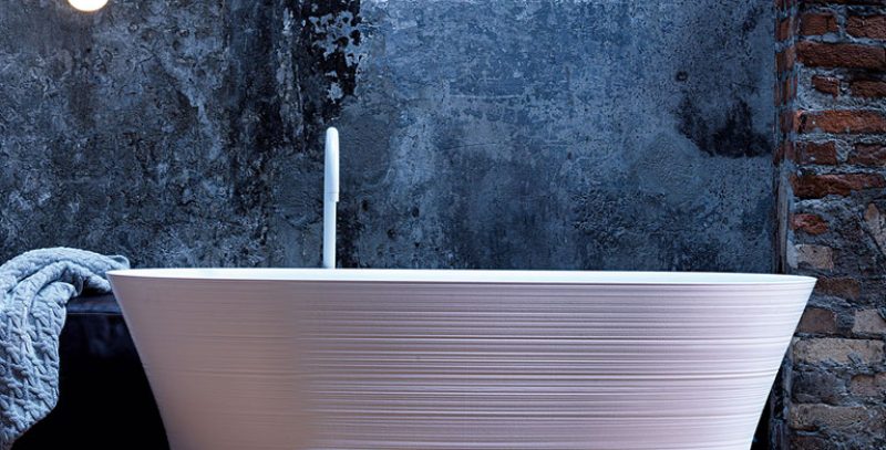 Baignoire ilot haut de gamme avec effet de texture en Ceramilux SSL blanc mat Homey mini