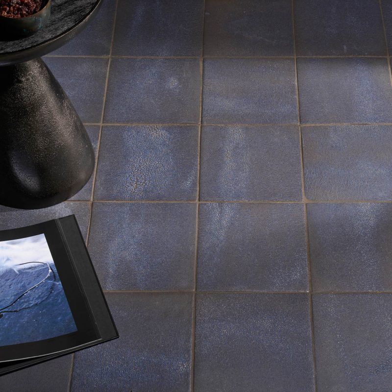 Carrelage artisanal haut de gamme en gres etiré Pantelleria Base Oltremare