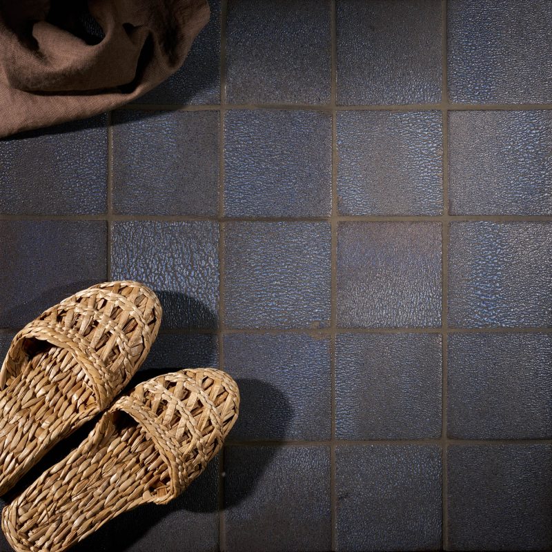 Carrelage artisanal haut de gamme en gres etiré Pantelleria Texture Oltremare