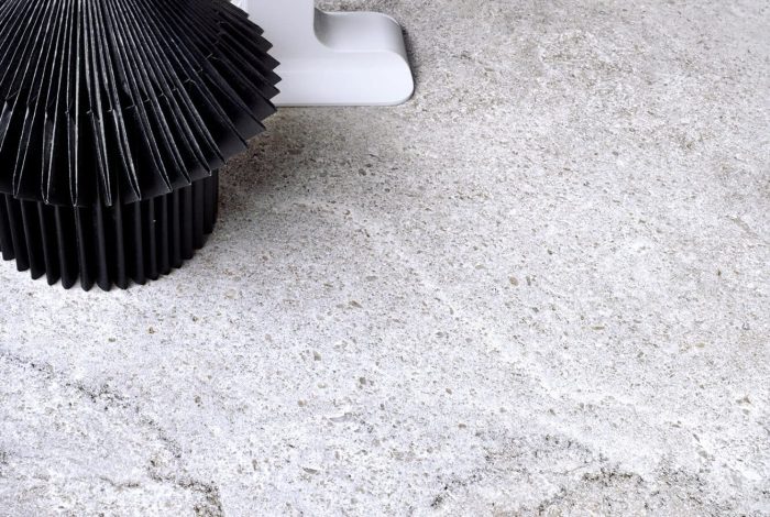 Carrelage aspect pierre naturelle grise Granada Grey détail