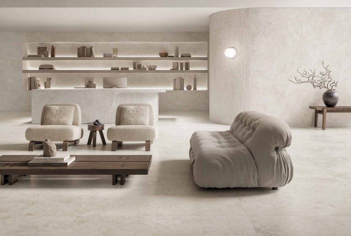 Salon salle à manger avec carrelage grès cérame effet pierre travertin haut de gamme KAPOSANO magasin de carrelages et pierres naturelles PORTO VENERE MONTPELLIER dans l'Hérault