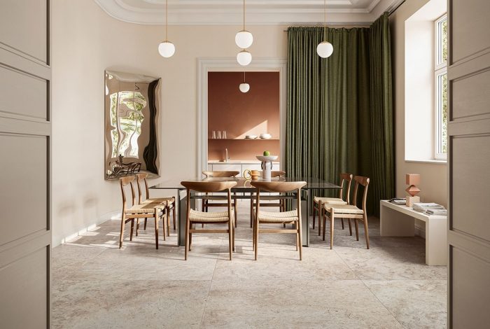 Salle à manger avec carrelage haut de gamme finition pierre naturelle Falgrande magasin de carrelage grès cérame à Montpellier dans l'Hérault