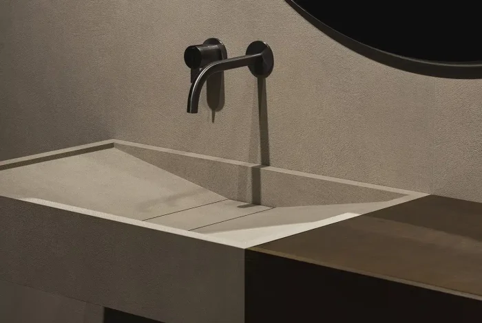 Carrelage sol et mur en gres cerame effet beton resine sable Resina Sand ambiance murale salle de bain 2