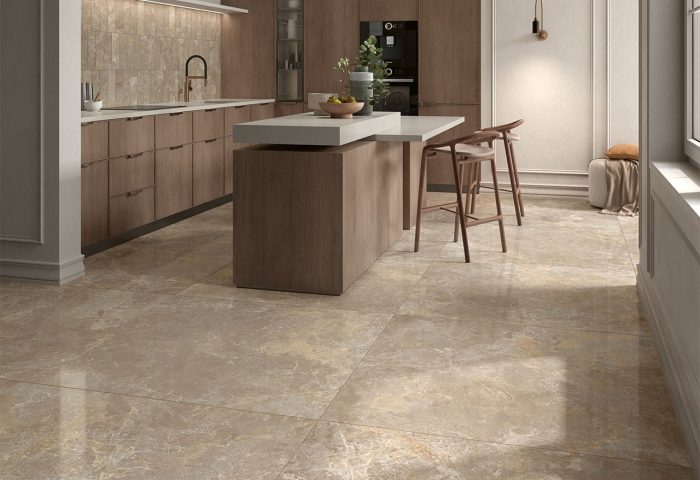 Carrelage grand format cuisine et crédence teinte beige