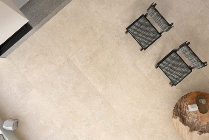 Beige Ancienne 120x120 cm