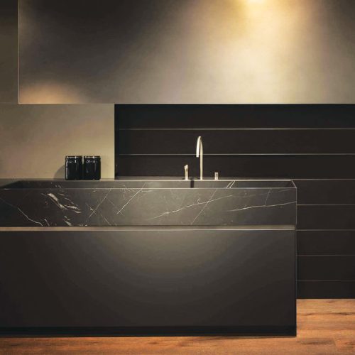 Cuisine haut de gamme au design épuré à Montpellier