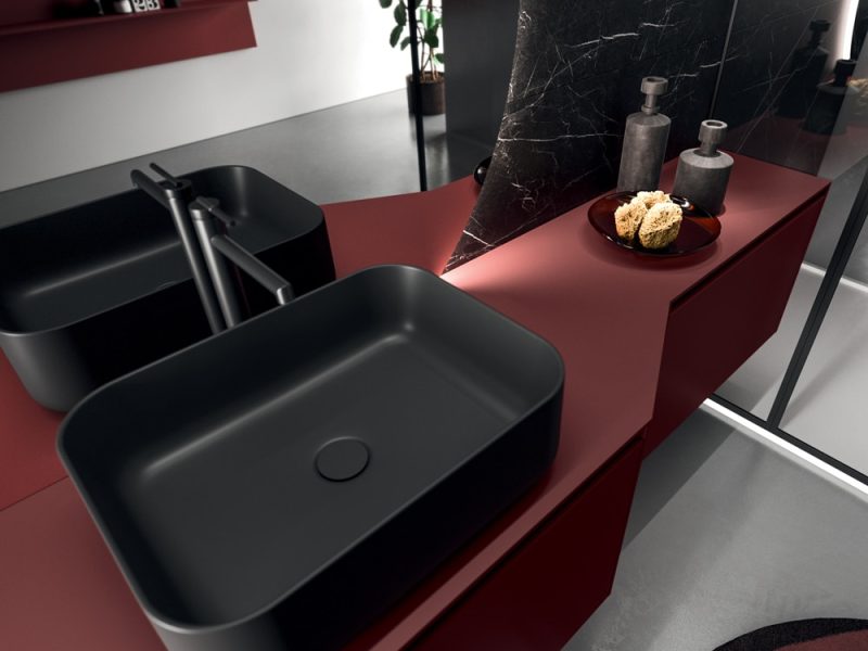 Meuble de salle de bain avec 2 profondeur et niche ouverte - finitions personnalisables