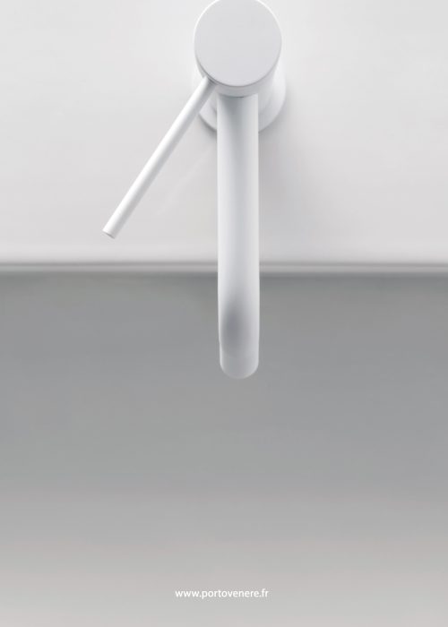 Mitigeur_blanc_mat_pour_vasque_et_lavabo_salle_de_bain_RB3-5711-UPPER_proche_de_Lattes_Hérault_34