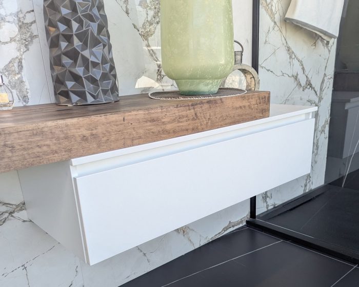 Promotions-meubles-de-salles-de-bains-d'exposition-magasin-Porto-Venere-Montpellier-près-de-Mauguio-34