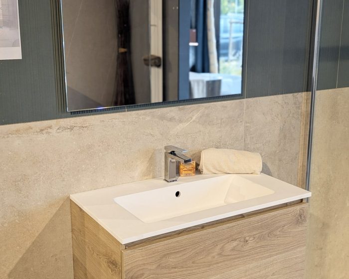 Promotion meubles vasques de salles de bains jusqu'à -50% de remise sur des modèles d'exposition magasin Porto Venere à Montpellier dans l'Hérault 34