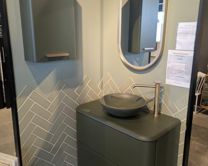 Promotion meubles vasques de salles de bains jusqu'à -50% de remise sur des modèles d'exposition magasin Porto Venere à Montpellier dans l'Hérault 34