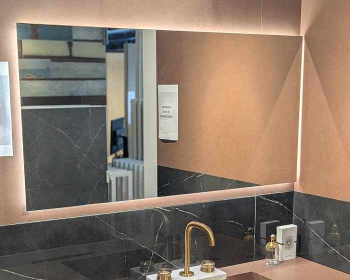 Promotion miroirs meubles vasques de salles de bains jusqu'à -50% de remise sur des modèles d'exposition magasin Porto Venere à Montpellier dans l'Hérault 34